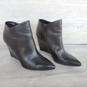 Nine West wedge ankle booties in black (10)